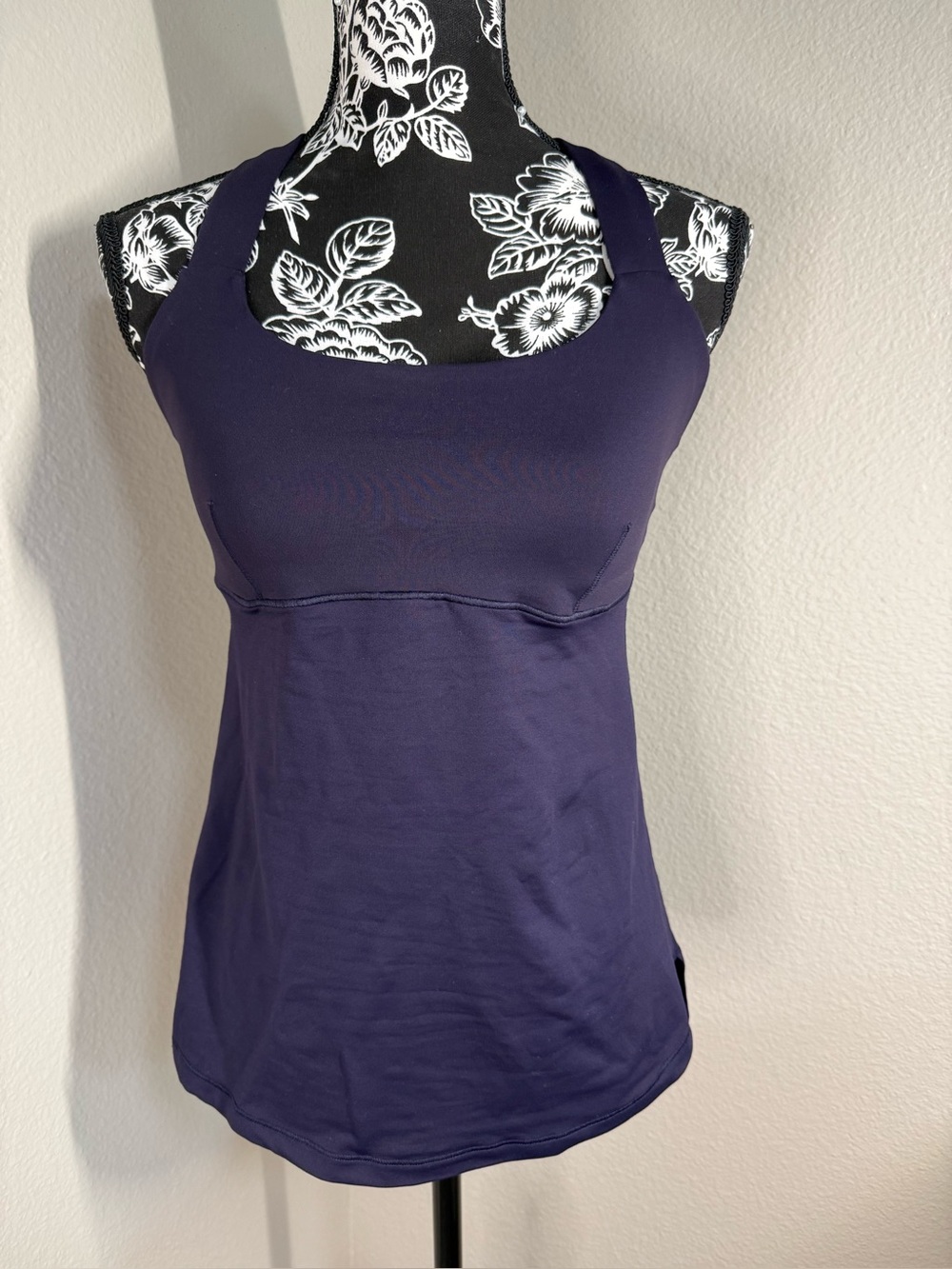 Lululemon Purple Chaturanga Wide Strap Yoga Tank Top Size 6